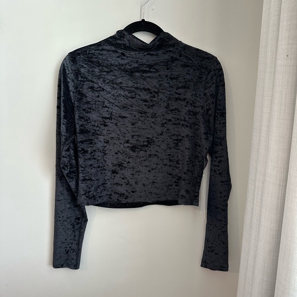 NWT Lululemon All Aligned Mock Neck Long Sleeve *Crushed Velvet - Picture 6 of 13